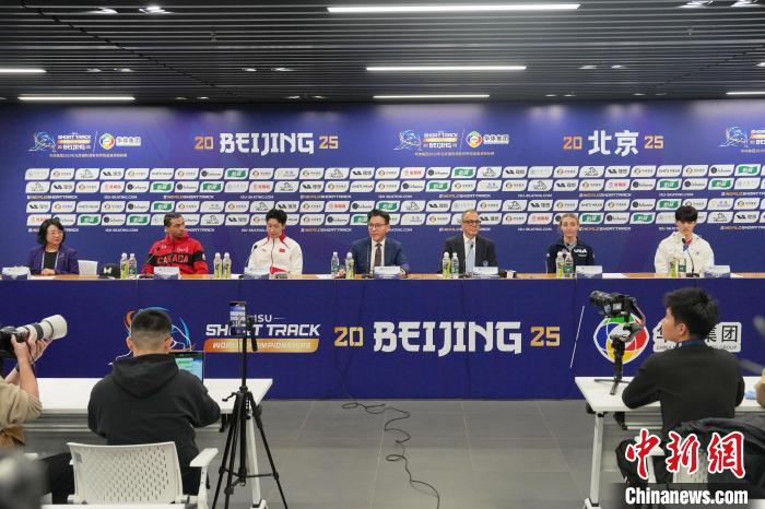 中国短道速滑队全力备战2025世锦赛 有望在家门口