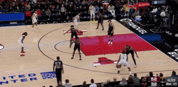 哈登36分率队逆转公牛 骑士险胜展现季后赛底气