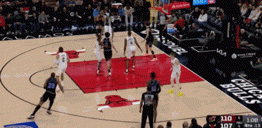 哈登36分率队逆转公牛 骑士险胜展现季后赛底气