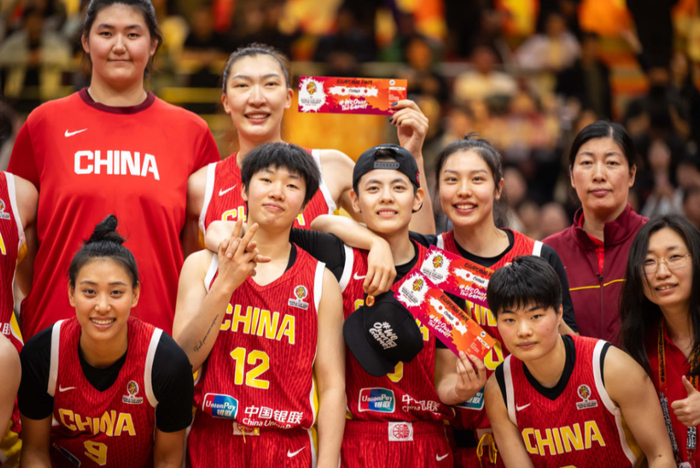 杨力维直指长期集训弊端 姚明改革遭质疑宫鲁鸣