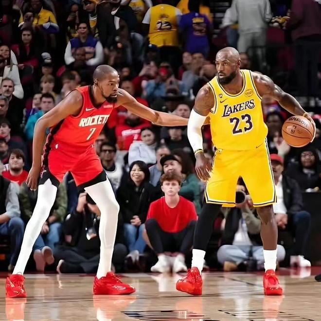 哈特关键三分锁定胜局 火箭轻取76人稳居附加赛