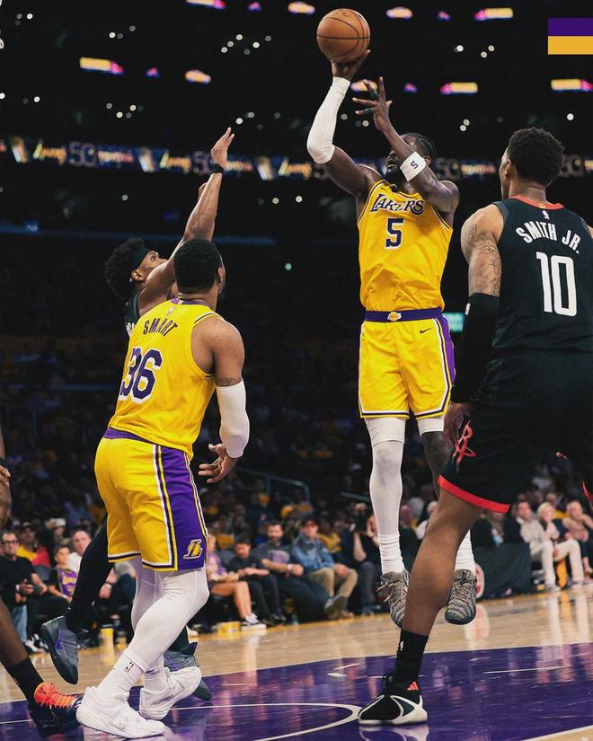 杜兰特伤退火箭受挫 湖人轻取首胜