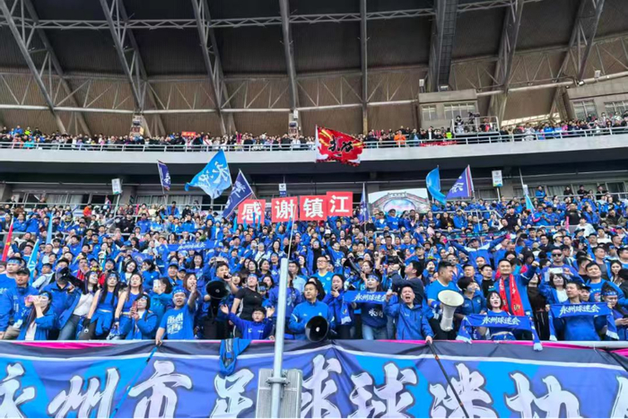 镇江热身赛掀苏超风云 各队暗自加练备战新赛季