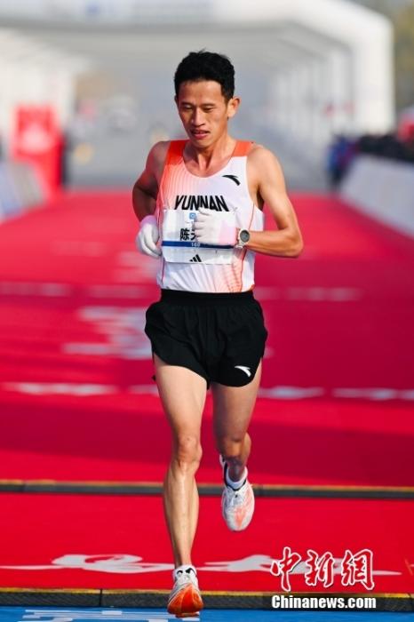 隐者陈天宇：坚持与积累成为推动中国马拉松提